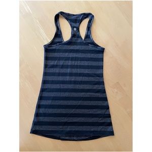 Lululemon Racerback Tank Top, Blk/Grey Stripe, Size 4
